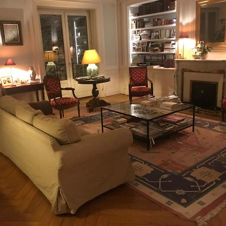 Berges Du Rhone/ Chambre Avec Balcon Lione Esterno foto