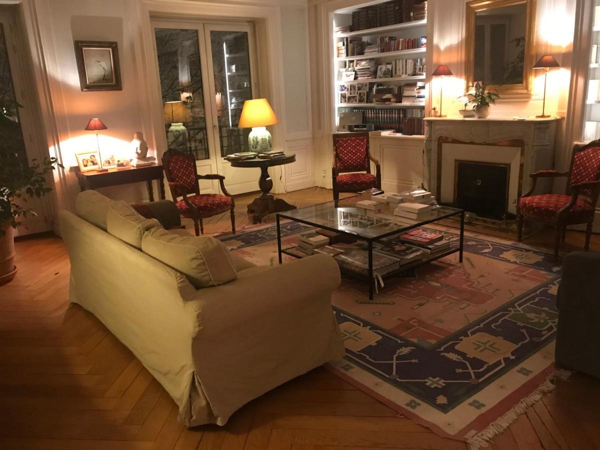 Berges Du Rhone/ Chambre Avec Balcon Lione Esterno foto