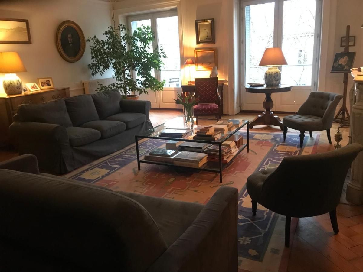 Berges Du Rhone/ Chambre Avec Balcon Lione Esterno foto